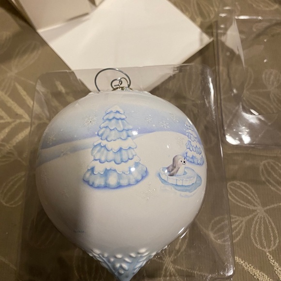 2008 hallmark keepsake ornaments - Picture 7 of 8